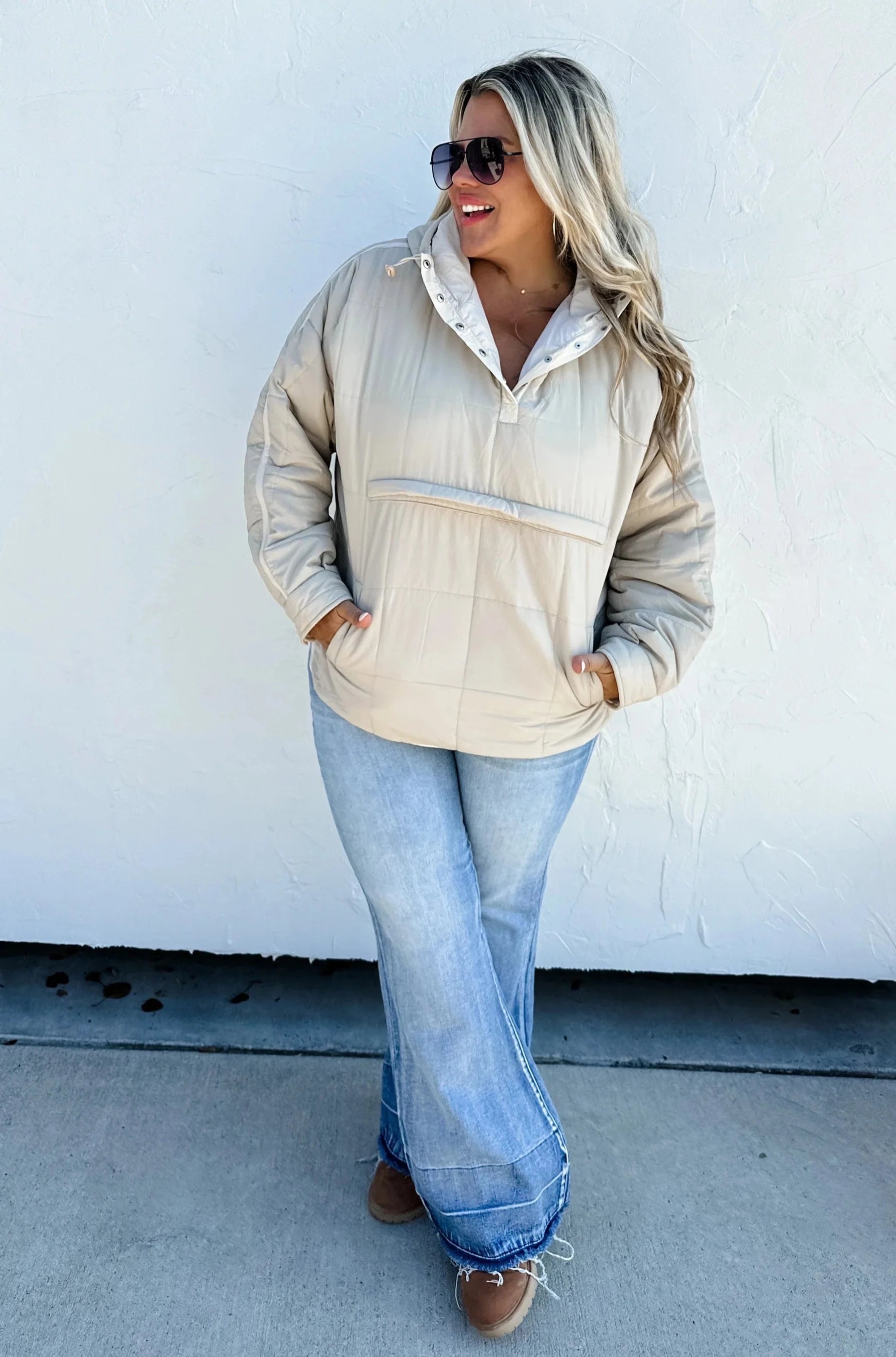 Blakeley Puffer Jacket in Linen Tiered Jacket Buttoned Jacket Zippered Jacket