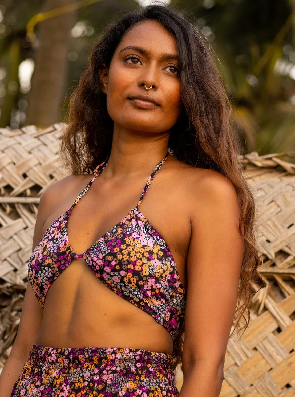 Printed Beach Classics Triangle Bikini Top - Anthracite Floral Daze Metallic two-piece, Glamorous, Sexy, Fashionable Printed Beach Classics Triangle Bikini Top - Anthracite Floral Daze Metallic two-piece, Glamorous, Sexy, Fashionable
