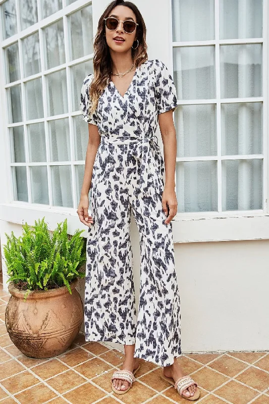 Printed Tie-Waist Surplice Jumpsuit Tailored fit jumpsuit, Elegant, Professional, Sleek Printed Tie-Waist Surplice Jumpsuit Tailored fit jumpsuit, Elegant, Professional, Sleek