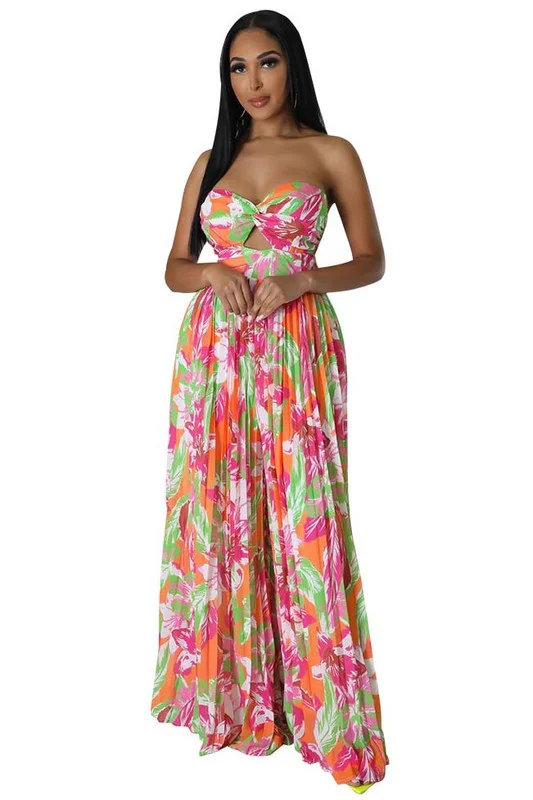 SEXY SUMMER JUMPSUIT Pleated wide leg jumpsuit, Feminine, Elegant, Chic